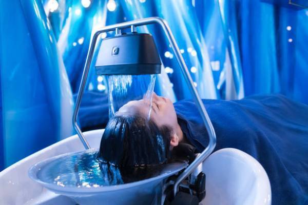 サウナの＜ととのう＞快感がヘッドスパで！銀座のヘッドスパ専門店「Rabbicour(ラビクール)」にて「頭浸浴(とうしんよく)」メニューを7月より導入開始