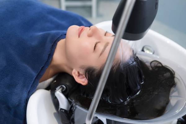 サウナの＜ととのう＞快感がヘッドスパで！銀座のヘッドスパ専門店「Rabbicour(ラビクール)」にて「頭浸浴(とうしんよく)」メニューを7月より導入開始