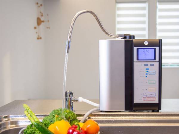 次亜塩素酸水生成機能を強化した新型電解水生成器ビーファインR Ziaなど2機種のレンタルを7月16日に開始