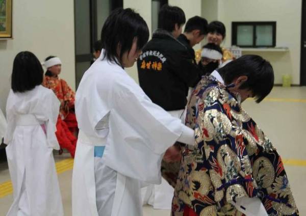 大分県域の伝統文化魅力をまるごと体験！まるごと発信！「子供たちのための伝統文化体験 in OITA 祭典」