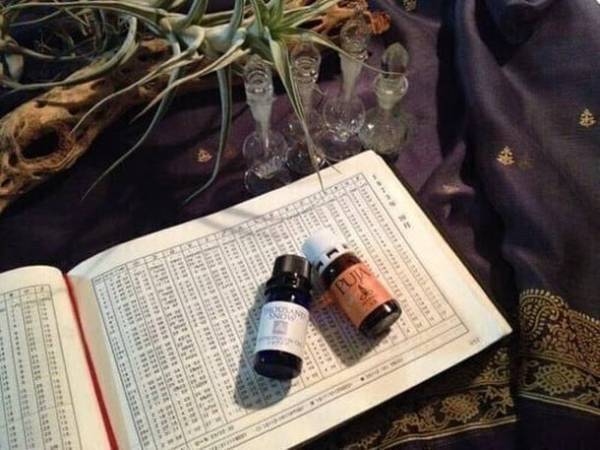 7月7日・星に願いを　ヒマラヤ精油12星座の香りセット販売開始