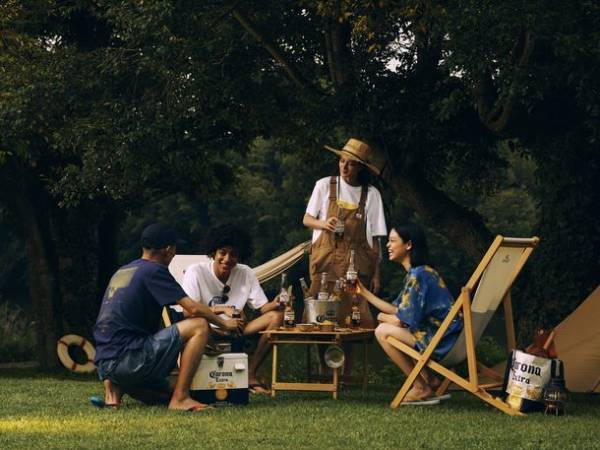 自然の中で仲間とリラックスするための、アウトドアブランド「CORONA OUT IN NATURE COLLECTION」販売開始！