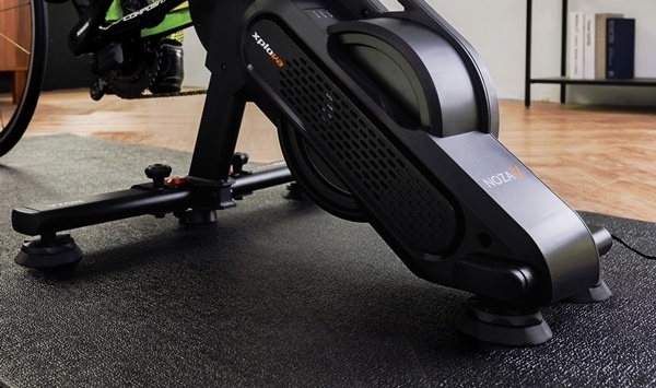 リアルな実走感！スマートトレーナー「NOZA V」