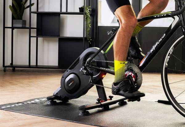 リアルな実走感！スマートトレーナー「NOZA V」