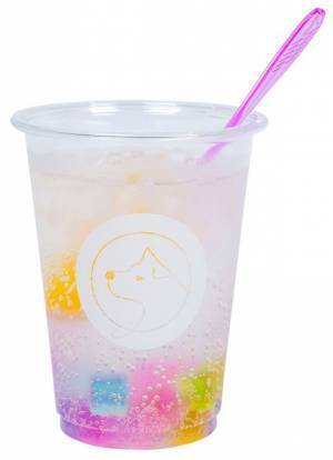 渋谷のNEW“映え”スポット！！ハチのふるさと秋田を描いたフラワーアートが大好評　渋谷に咲く大輪の花をバックに、秋田杉の忠犬ハチ公をパシャリ！