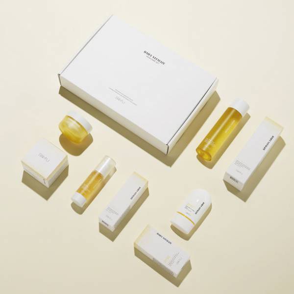 大人気スキンケアブランド「SAM'U」より新スキンケアライン「デイリーバイタライズライン」が新登場！7月27日(水)20時～Qoo10 Live Shoppingにて特別セットを数量限定販売！