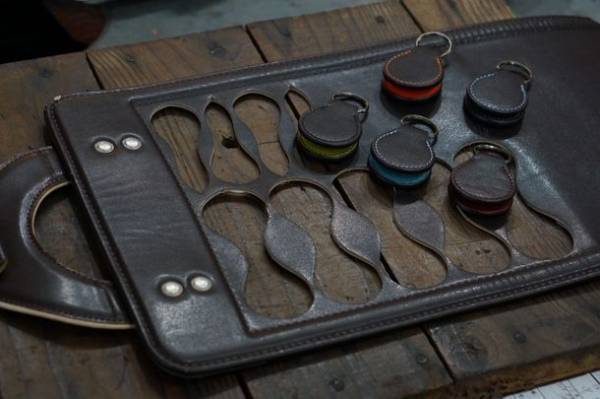 思い出ランドセルのリメイクサービスが開始から10年で依頼数10倍に　母から子へ贈る、お財布や通帳ケースへのアップサイクルが人気