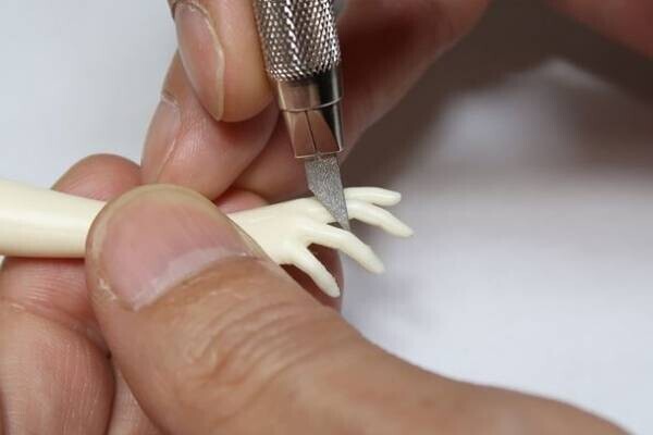 ホビー用工具、デザインナイフ形のダイヤモンドヤスリ　「ダイヤフィニッシュ」を発売
