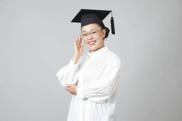 メンサ会員・ギネス樹立者が教える“宮地式”脳トレ記憶術のイメージキャラクターに柴田 理恵さんが就任！