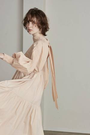 サスティナブル・ブランド「WALANCE」にココナッツ染めを施したアイテムが登場　―穏やかで優しいピンク―