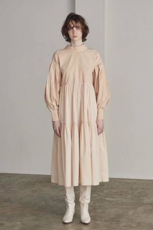 サスティナブル・ブランド「WALANCE」にココナッツ染めを施したアイテムが登場　―穏やかで優しいピンク―