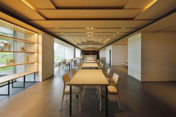 2022年夏　洞爺湖の人気ピッツェリア「チェロステラート」が復活　標高625m 天空のピッツェリアが隈研吾氏の内装デザインにより7月20日(水)リニューアルオープン