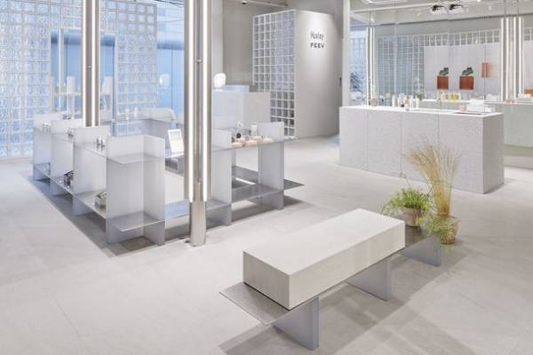 サボテンオイルの韓国コスメブランドHuxley、韓国ショールームを弘大(ホンデ)に移転　FEEVと共にリニューアルオープン