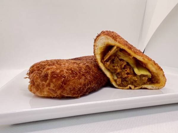 夏休みのお出かけには秩父鉄道のSLパレオエクスプレス　沿線地域のグルメや情報を魅力たっぷりにお届けする8/6「SLベジタブルテーマパークエクスプレス」、8/7「FMクマガヤ号」を運行