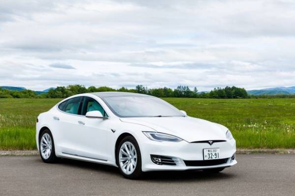 高級EVカーに24時間乗り放題！カミシホロホテルカーシェアプランが北海道上士幌町のふるさと納税返礼品に！！