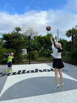 ballaholic プロデュース　「バスケットボールが真ん中にある生活を」　バスケットボールコート付き貸別荘が伊豆高原にオープン！