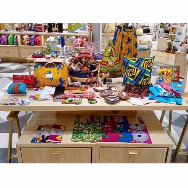 広島、京都、福岡など6か所で「ティンガティンガアートとアフリカン雑貨展」を開催　主催者はアフリカンアートに魅了された女性社会起業家