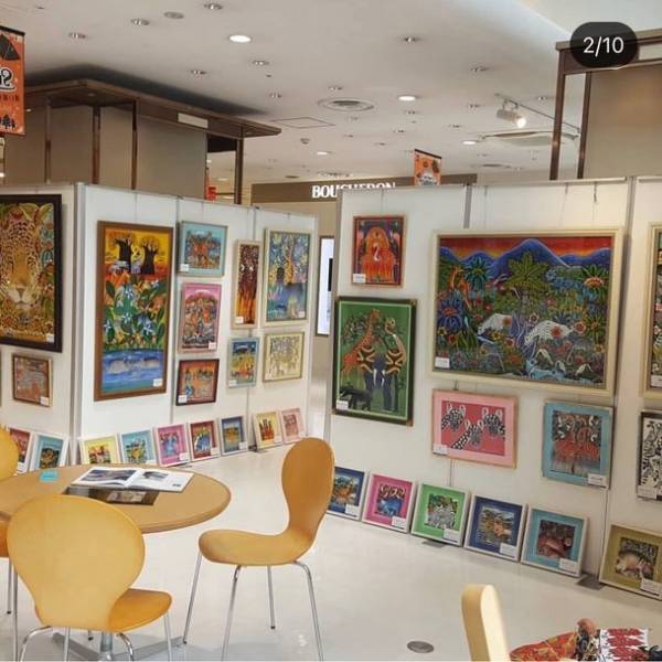 広島、京都、福岡など6か所で「ティンガティンガアートとアフリカン雑貨展」を開催　主催者はアフリカンアートに魅了された女性社会起業家