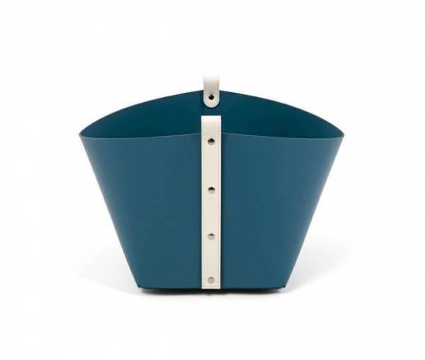 ラグジュアリーレザーブランドPinetti(ピネッティ)のアウトドア対応レザーに新色が登場！自然界のカラーパレットにインスパイアされた8色で展開