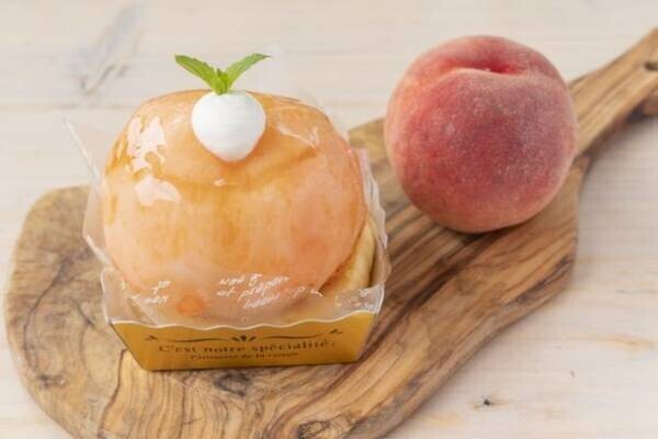 たまご専門店 TAMAGOYA　毎年大好評の旬の桃を使った季節限定パンケーキが登場