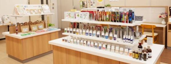 タキザワ漢方廠、薬局・薬店向け機能性食品のOEM受託製造が8月に200件達成　注目アイテムは「有機JAS対応品」と「機能性表示食品」