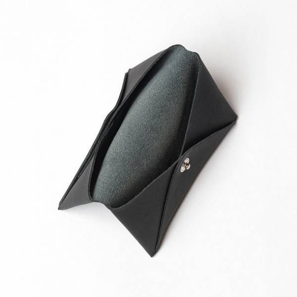 ファッションブランド「KLON」から、男女兼用で使える“マットな質感の本革”にこだわったSMOOTH LEATHERシリーズが登場！