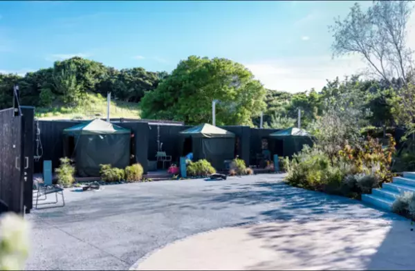 8月1日グランドオープン【北欧のオーロラ観察をモチーフとしたグランピング施設】千葉県いすみ市にて満天の星とお風呂が楽しめるグランピング施設【SOLAS(ソラス)】がグランドオープンします