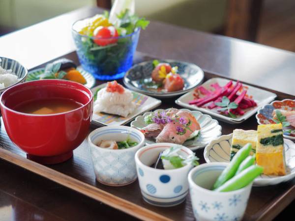 健康・ヘルスケアをテーマにしたコンセプトカフェレストラン「ヘルスケアキッチンSOSH」が大阪府豊中市に8月1日オープン！