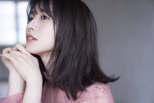 Rakuten Fashion Week TOKYO 2023 S/SのSDGsレポーター「長濱ねる」さんがサステナブル素材を使用したRakuten FWT 2023 S/S公式エコバッグをデザイン