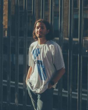 おうち時間を楽しめるようにロンドンと湘南がコラボした音楽と空間演出グッズの販売を8/1に「CAMPFIRE」にて開始