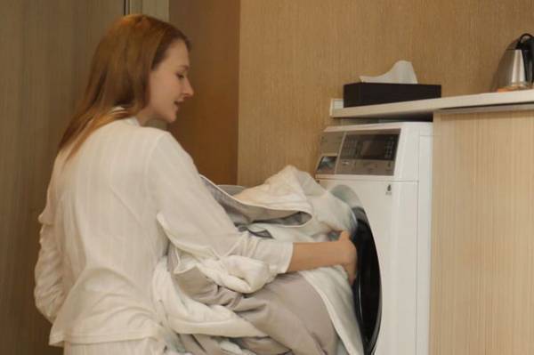 自宅のベッドの上だけではなくアウトドアや災害時にも使える達成率747％の掛布団！Makuakeで8/30までの期間限定で販売