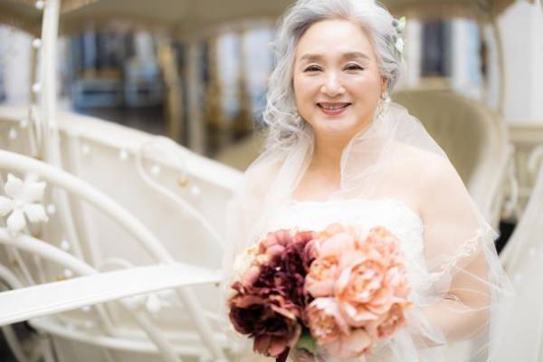 “神戸発”エステとウエディングドレスを気軽に楽しめる「大人女性のエステ×シンデレラフォト」プランが登場！～心と身体を満たす最高の瞬間を自分らしく叶えて写真に残す～