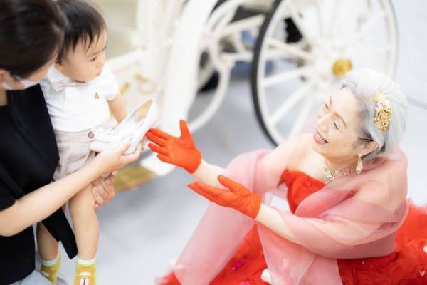 “神戸発”エステとウエディングドレスを気軽に楽しめる「大人女性のエステ×シンデレラフォト」プランが登場！～心と身体を満たす最高の瞬間を自分らしく叶えて写真に残す～