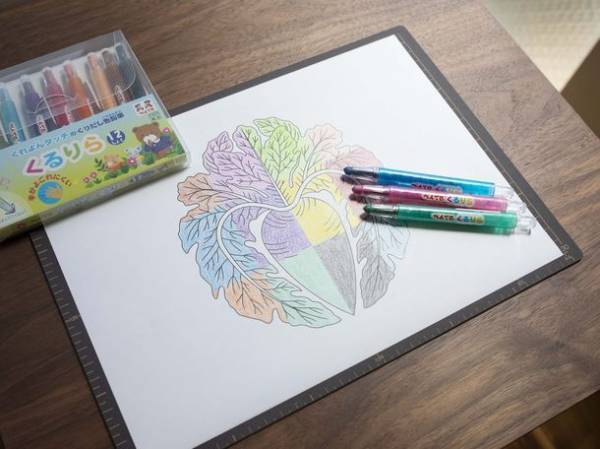 大阪マルキン家具×京源「家紋のある暮らし展」関西及び国内インテリアショップで8/18～8/30 初開催！フェラーリ社等ハイブランドのデザインも手掛ける紋章上繪師 波戸場承龍・耀次の作品をインテリアに合わせ、アートのある暮らしを提案