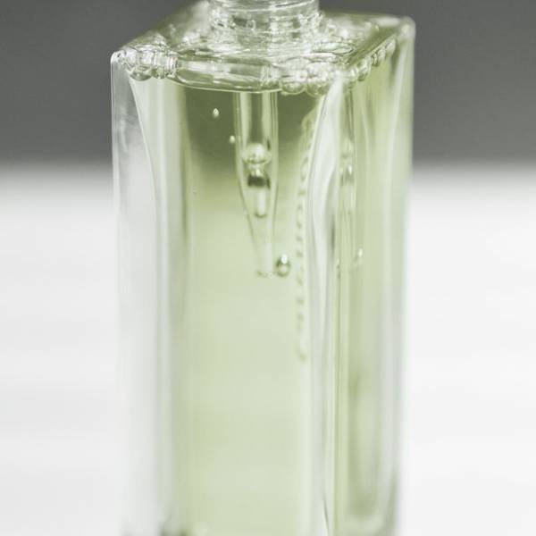 韓国発ドクターズコスメ「Carenology95」の美容液「リブルーリジェネレイティングセラム」が韓国で累計販売数167万本を突破。注目コスメCarenology95が日本での卸展開を強化！