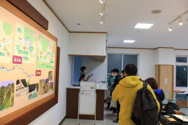 黒部峡谷トロッコ電車、大人気ツアー「星空トロッコ」の募集開始