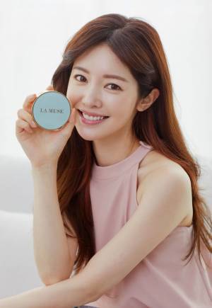 ホームケアエステティックブランド“LA MUSE”　Qoo10「メガ割」にて人気商品を最大40％オフ！