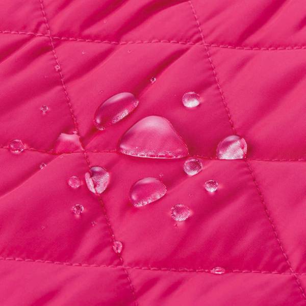 サステナブルな天然繊維「カポック」を使用した、初※のドッグウェアとベッドを2022年8月18日(木)に発売