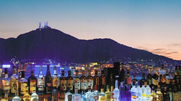 函館へのグループや団体のご旅行に　フォーポイントバイシェラトン函館「宴会宿泊プラン」を9月1日より期間限定販売