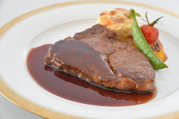 実りの秋到来！フォーポイントバイシェラトン函館　4日間限定「秋のファミリーディナーブッフェ」を開催