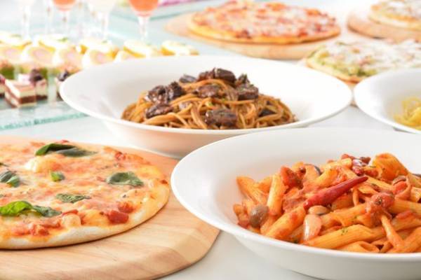 実りの秋到来！フォーポイントバイシェラトン函館　4日間限定「秋のファミリーディナーブッフェ」を開催