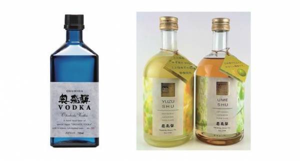 奥飛騨酒造本店が下呂市の景観重要建造物第一号に指定　8月30日下呂市長による受賞式を開催