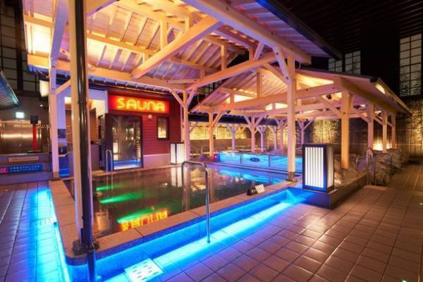 千葉県の進化系スーパー銭湯「スパメッツァおおたか」が全国1位を受賞！名物「ドラゴンサウナ」が人気