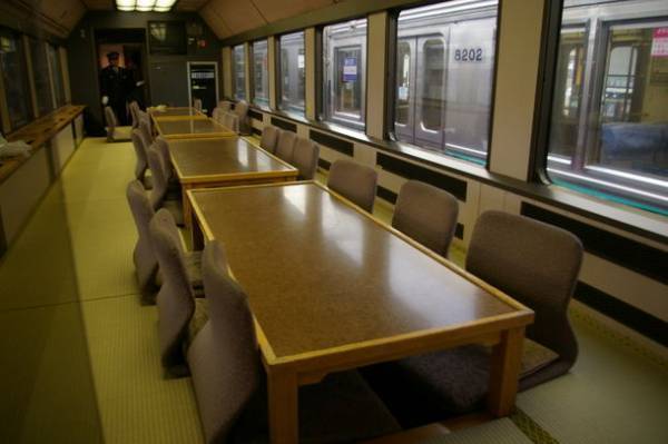 ビッグホリデーで貸切運行　485系お座敷列車「華」で行く“10月29日限定出発”の越後路の魅力にふれる特別ツアー発売