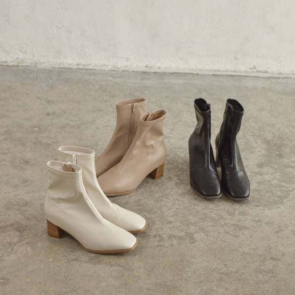 7cmヒールなのに1万歩歩ける！？前年完売の「感動ブーツ」にニットタイプと5cmヒールが登場