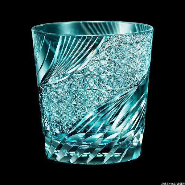 人気の新幹線「E5系はやぶさ」と「923形ドクターイエロー」が伝統工芸士の手により煌めきまとう「江戸切子グラス」となって登場！限定各300点