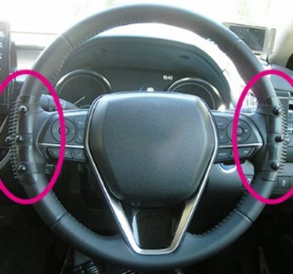 手のつぼを刺激し、車の運転を快適にするツボグリッパーが販売開始