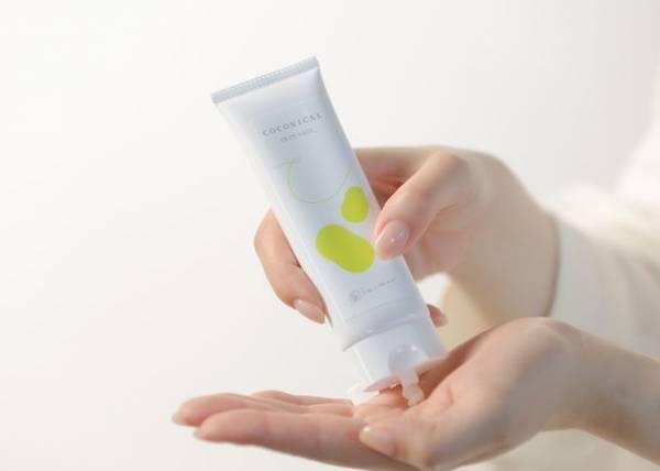 “みどりまゆ”シルク由来のスキンケアラインから高保湿クリーム『COCONICAL SKIN VEIL』が9月1日(木)発売！　～ 発売記念Twitterキャンペーンで5名様にプレゼント ～