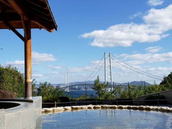 活きアワビに舌鼓！淡路島で明石海峡大橋を臨む『手ぶら絶景BBQ』　絶景温泉「美湯 松帆の郷」にBBQ施設オープン！