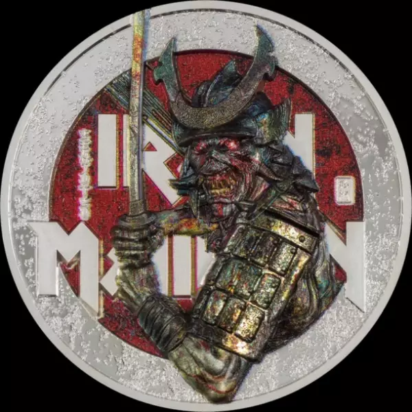 伝説のメタルバンド アイアン・メイデンのアルバム『戦術』のジャケットをデザインした記念コインが9月1日に予約販売開始！